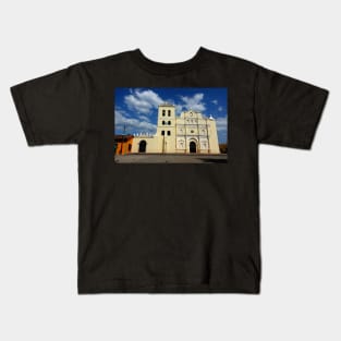 Honduras - Eglise de Comayagua Kids T-Shirt